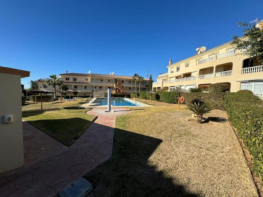 Nuevo Torrox Deluxe Beach & Piscina Exterior foto